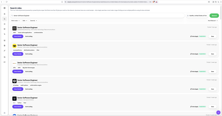 AIApply stretched across a 32-inch monitor with a large empty center
